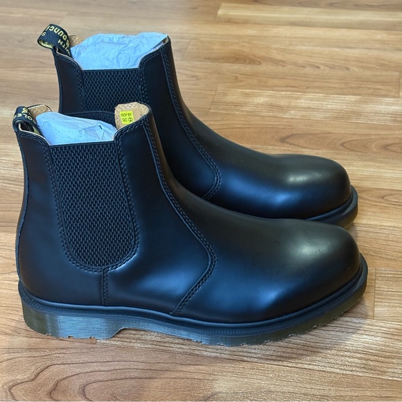 Dr. Martens 2976 Smooth Leather Chelsea Boots - US Women 9 Men 8 Black 11853001 - Picture 6 of 15